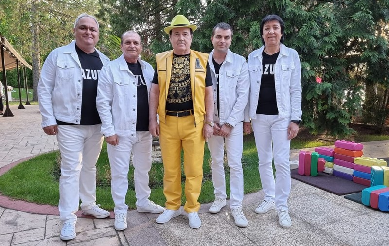 Câți bani cere Nelu Vlad cu trupa „Azur” ca să cânte la un eveniment. Tariful e în euro: „Pretențiile fac diferența”