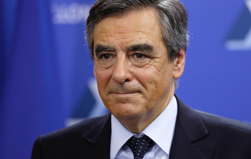 Percheziții la Francois Fillon, candidatul dreptei la alegerile prezidențiale din Franța