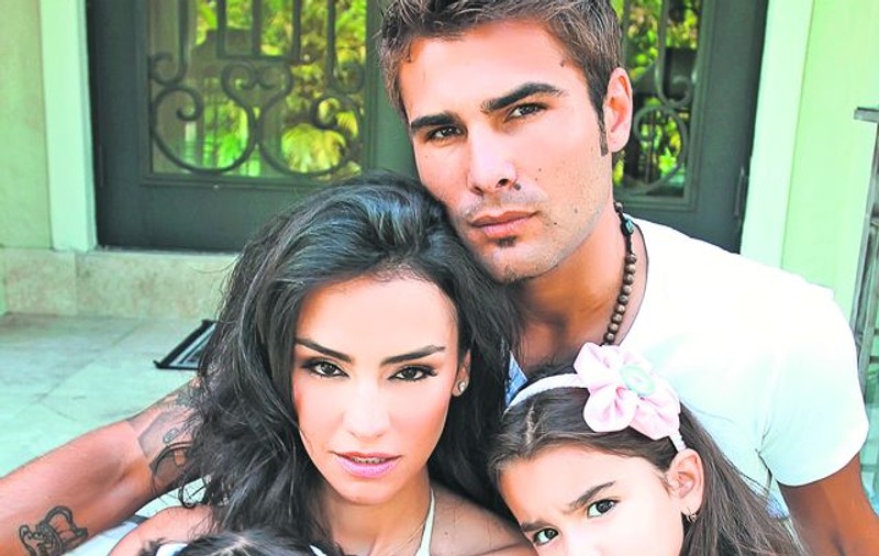 Adrian Mutu, atacantul Cesenei, îi este recunoscător soţiei: «Nu ştiu ce m-aş fi făcut fără Consuelo!»