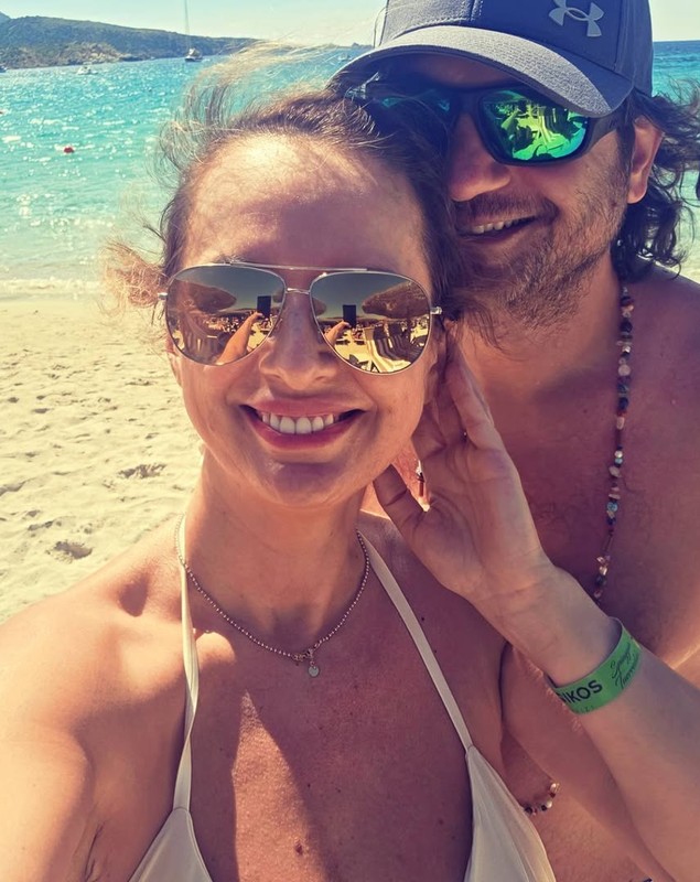 Cum au apărut chef Florin Dumitrescu și soția în vacanța din Italia: „Nu vrem să plecăm de pe plajă!”
