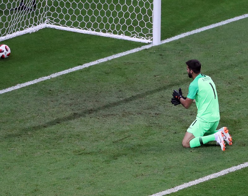 Brazilia - Belgia 1-2, în sferturile Campionatului Mondial de fotbal Rusia 2018. Turneul final, fără sud-americani. Prima semifinală, Franța - Belgia
