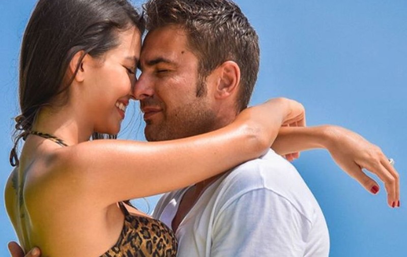 Adrian Mutu și Sandra au împlinit patru ani de relație. “Poate chiar acesta este secretul căsniciei noastre“