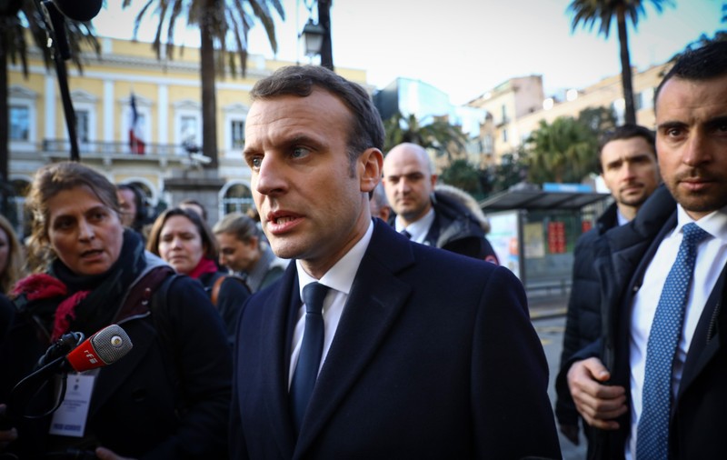 Membrii unui grup de extremă-dreapta, judecați la Paris pentru că au complotat pentru asasinarea președintelui Macron