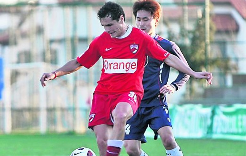 «Câinii», nuli cu sud-coreenii
