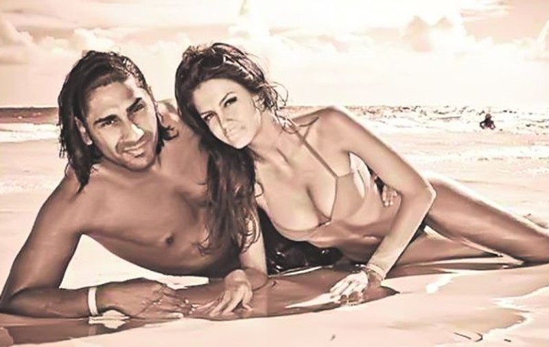 NUNTA BIANCA DRĂGUŞANU | FOSTA IUBITĂ a lui CONNECT-R A FĂCUT RAVAGII la NUNTA BIANCĂI DRĂGUŞANU! Uite cine este MASCULUL cu care l-a ÎNLOCUIT pe CÂNTĂREŢ! FOTO
