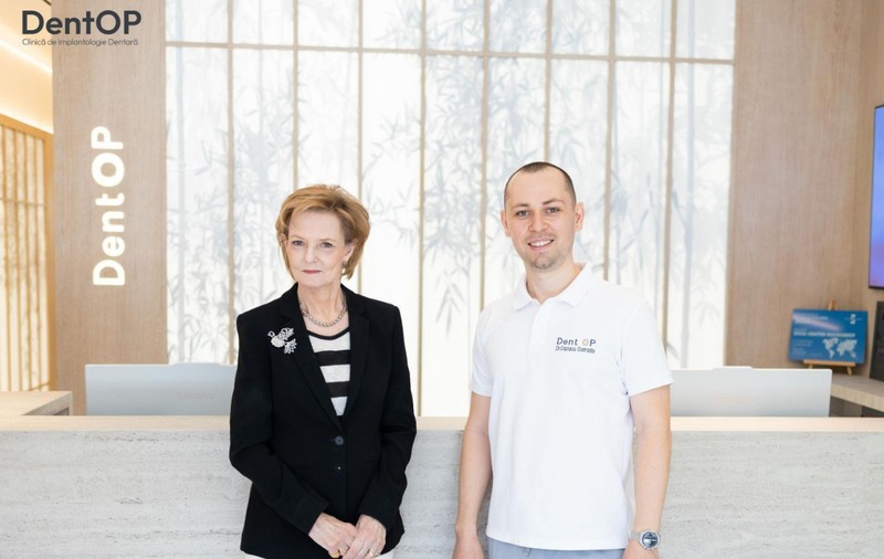 Echipa DentOP a avut onoarea de a primi o vizită din partea Majestății Sale Margareta Custodele Coroanei