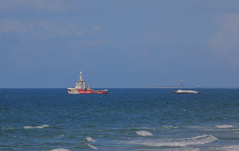 Prima navă cu ajutoare umanitare, trimisă în Fâșia Gaza printr-un nou coridor maritim, a ajuns la țărmul enclavei