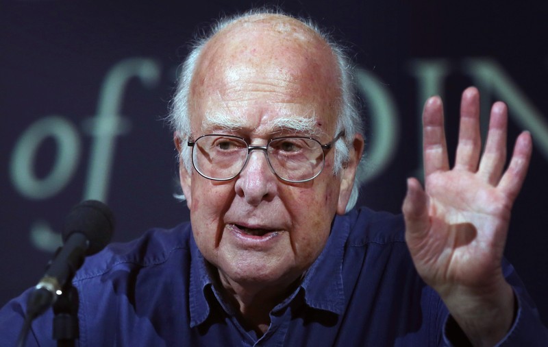 Tatăl „particulei lui Dumnezeu” a murit. Fizicianul Peter Higgs, laureat al premiului Nobel în 2013, avea 94 de ani