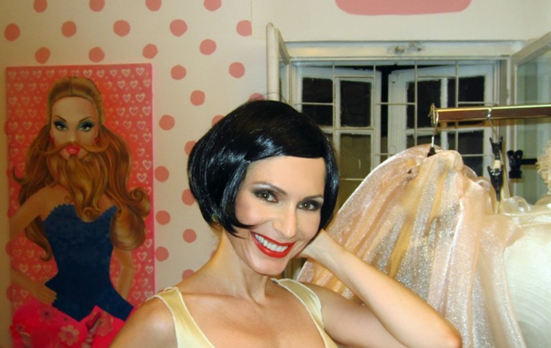 Luana Ibacka s-a făcut brunetă de "Halloween" şi "Ziua morţilor"