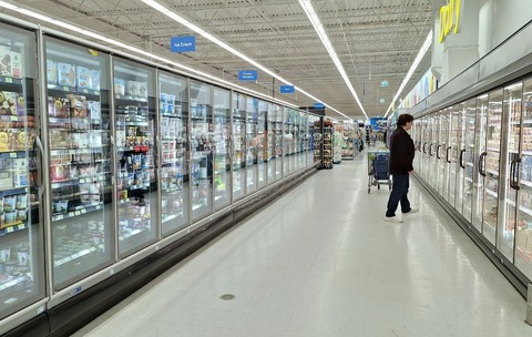 Sute de supermarketuri din Franța au fost afectate de un atac cibernetic care a compromis sistemele de refrigerare, provocând pierderi de milioane de euro prin distrugerea alimentelor proaspete și congelate.