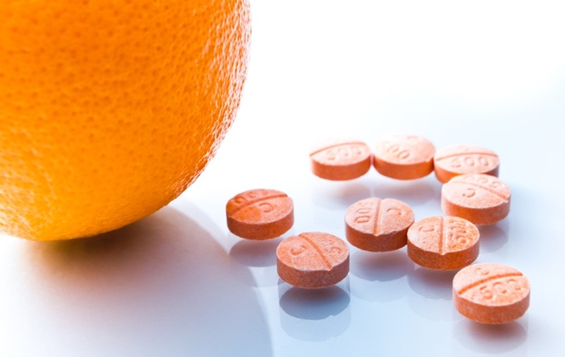 Vindecă vitamina C infecția cu coronavirus? Cei mai mulți medici contrazic mitul care circulă pe rețelele sociale