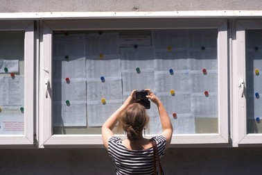 Nu vor mai conta mediile anilor de gimnaziu în calcularea mediei de admitere
