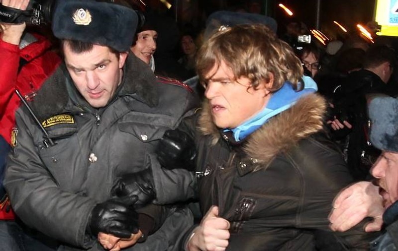 Manifestaţii cum n-au mai existat în Rusia de când e Putin la putere: zeci de mii de oameni pe străzi