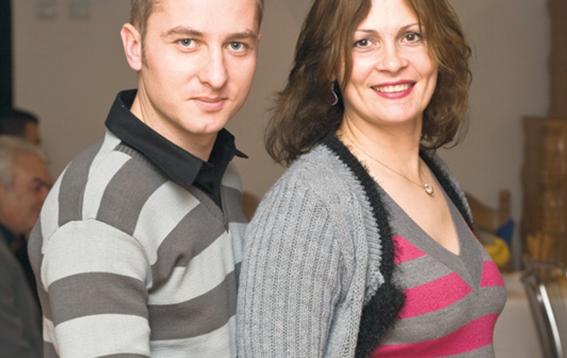Cristina lasă fluierul pentru biberon