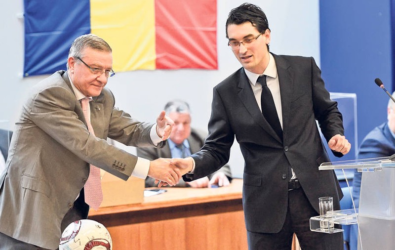 LIBERTATEA A AVUT DREPTATE! Alegerile pentru şefia FRF au fost contestate!