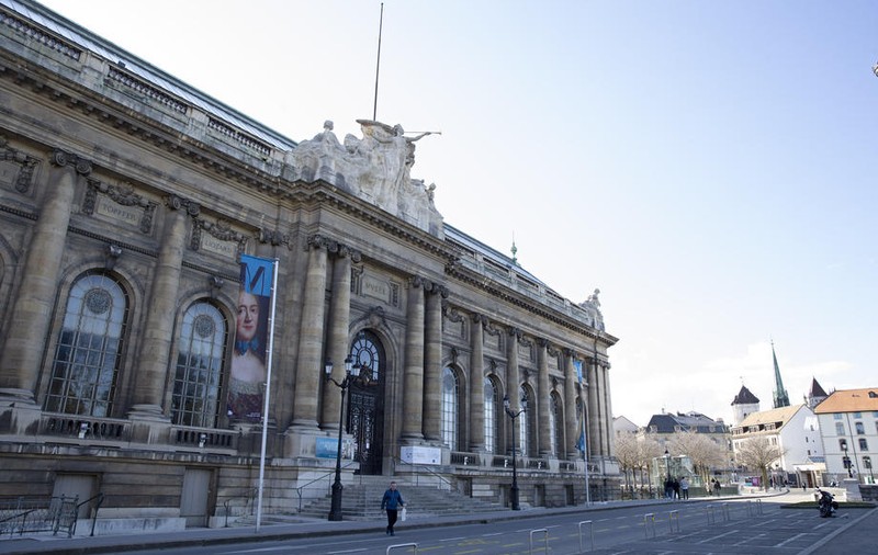 Măsură dură luată în Elveția. Geneva interzice adunările publice cu mai mult de cinci participanți