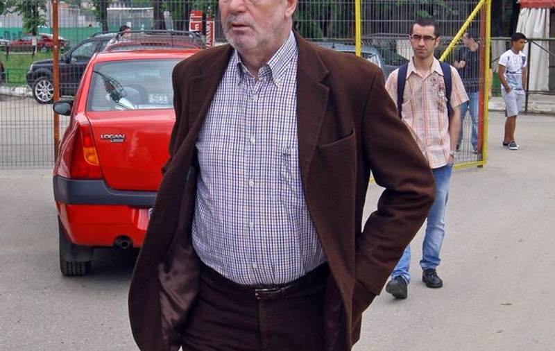Cornel Dinu i-a mulţumit medicului care l-a operat, în emisiunea Iulianei Marciuc