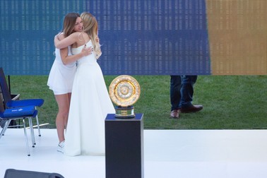 Înainte să cânte, soprana Irina Baianț a felicitat-o pe Simona Halep pentru câștigarea Wimbledonului