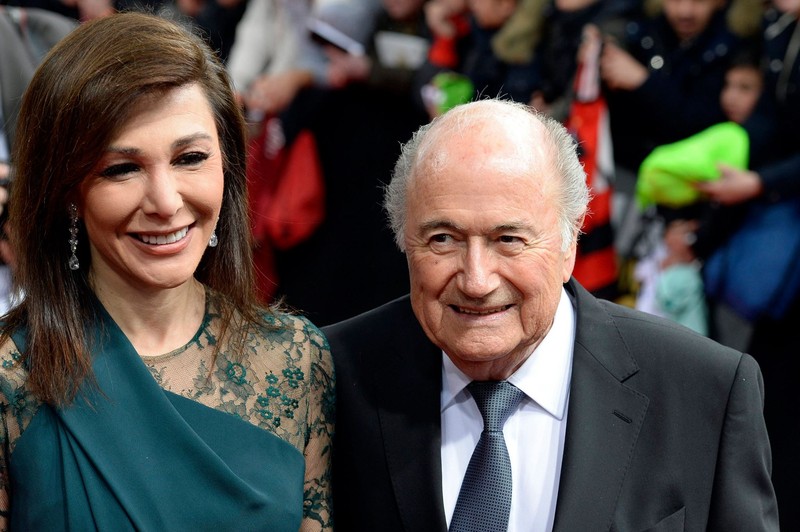 Blatter şi actuala sa iubită, Linda Barras