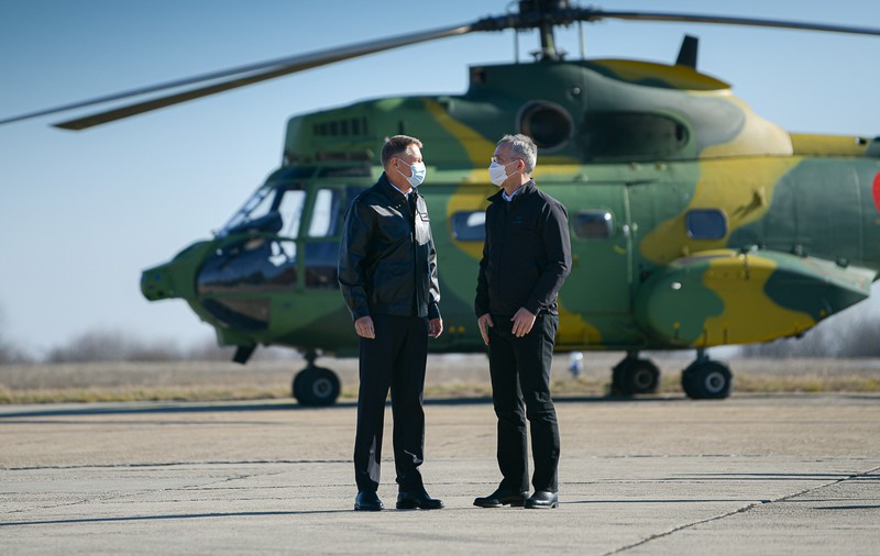 Jens Stoltenberg, la baza militară Mihail Kogălniceanu: „Suntem umăr la umăr, gata să apărăm România și toți aliații”