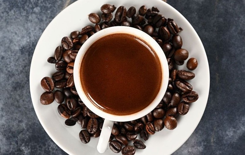Un expert în longevitate explică cum trebuie consumată cafeaua pentru a-ți prelungi viața. Sursă foto: Getty Images.