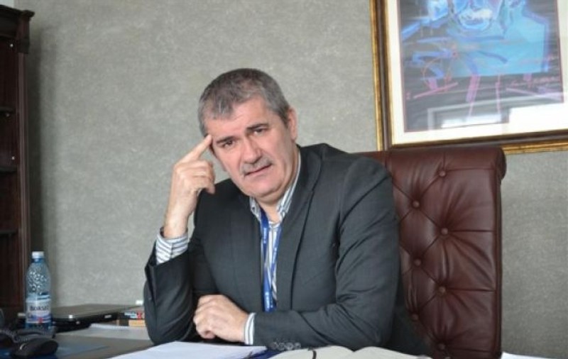 Patronul FC Botoşani, întrebat dacă se gândeşte la titlu: ”E dimineaţă, nu-s băut”