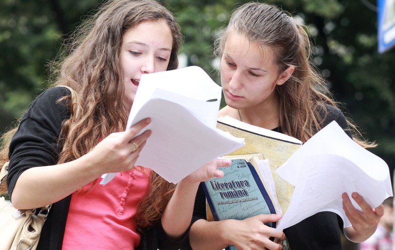 Profesorii care vor să uniformizeze evaluarea elevilor. „Există prăpastia asta între copii din diferite părți ale României”