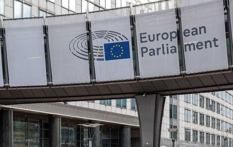 Rezoluția adoptată de Parlamentul European după summit-ul în care s-a vorbit și despre securitatea României: „UE nu se va lăsa intimidată de Rusia”
