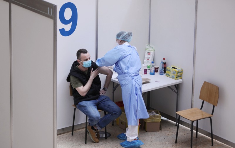 Peste 105.000 de persoane vaccinate anti-COVID-19, în ultimele 24 de ore