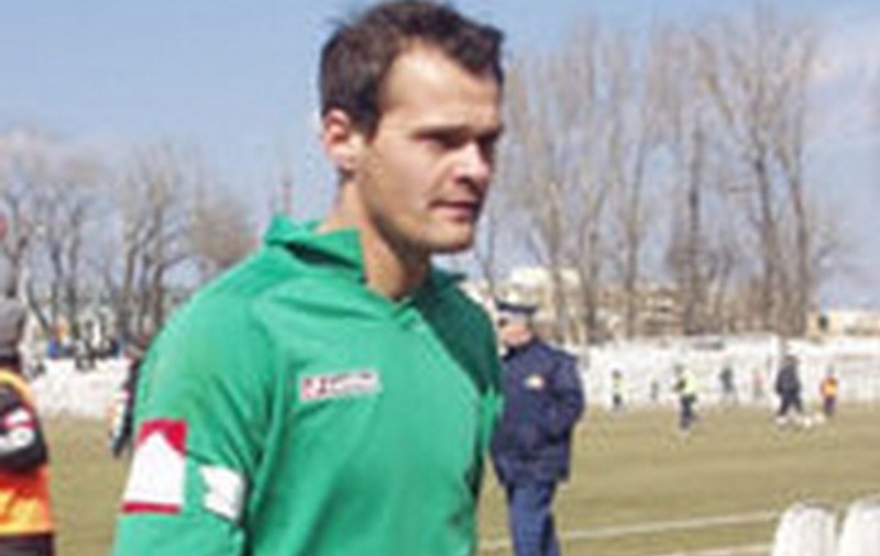 Ei au schimbat mingea de fotbal cu Biblia