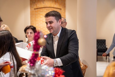 Ceasul portat de Gheorghe Șoldan se numeste Frederique Constant Highlife Open Heart și costă aproximativ 13500 de lei. Foto Facebook-Gheorghe Șoldan