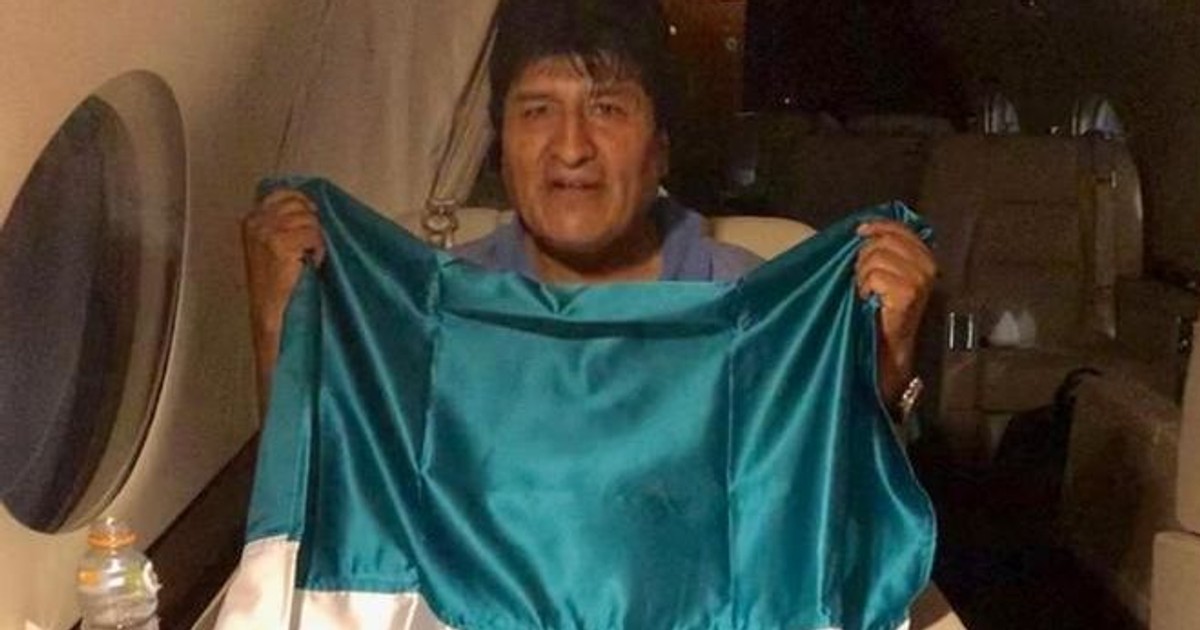 Evo Morales a fugit în Mexic, unde i s-a acordat azil politic (EPA)