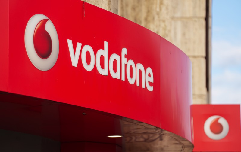 Pagina de Media: Vodafone și alte două firme și-au retras publicitatea de la România TV, imediat după a doua emisiune la adresa Iuliei Marin