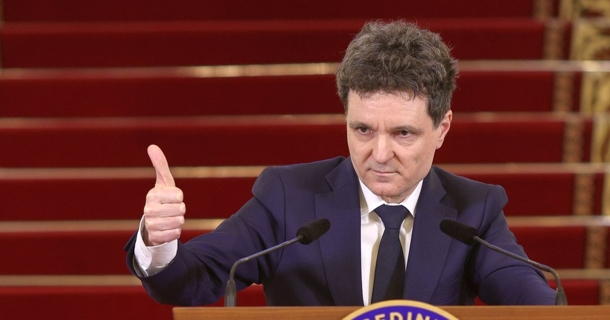 Ce a cerut Nicușor Dan la 3 ani de când Vlad Voiculescu, Florin Cîțu și Ioana Mihăilă sunt urmăriți penal în dosarul vaccinurilor, dar totul este blocat în justiție