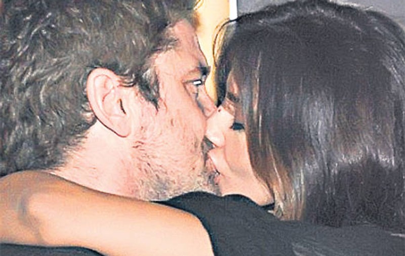 Gerard Butler și Mădălina Ghenea s-au logodit ÎN SECRET