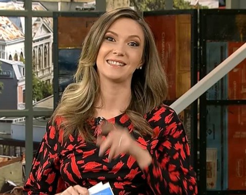 Cine i-a luat locul lui Cove la TV. Adela Popescu, alături de alt prezentator | FOTO