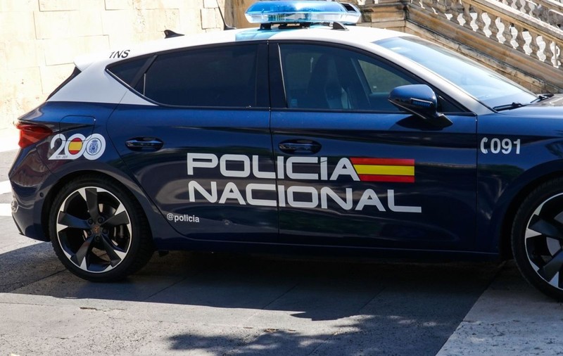 Un român a murit în Spania, lăsat în mașina căzută într-un canal de șoferul băut. Ce au descoperit polițiștii la trei ore după tragedie