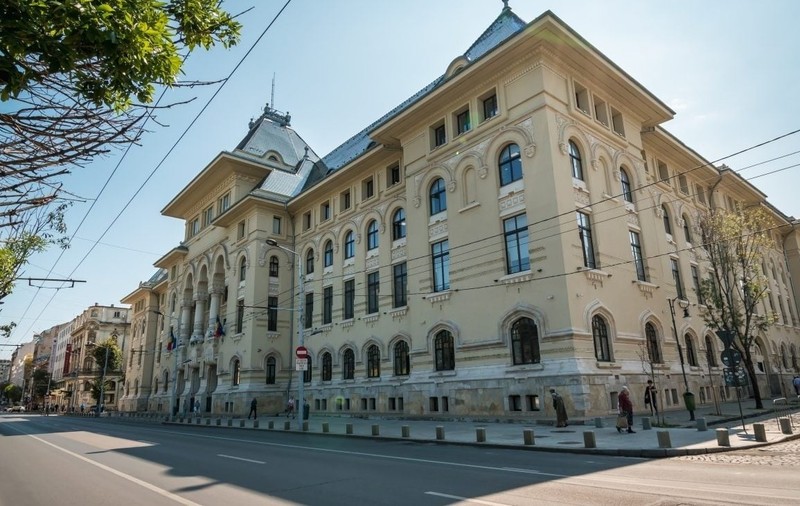 Un candidat la Primăria București s-a retras din cursă cu trei săptămâni înaintea alegerilor
