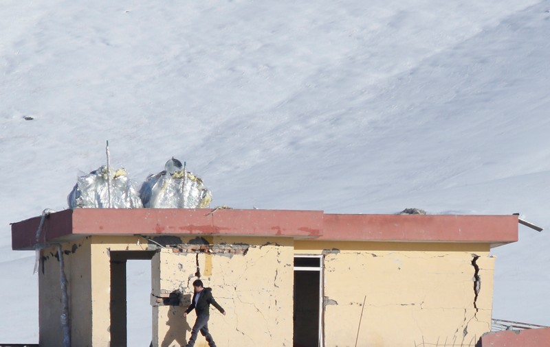 Copii uciși de o rachetă trasă asupra unei școli, în Afganistan