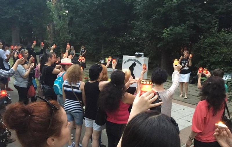 Fanii lui Michael Jackson s-au strâns în Parcul Herăstrău pentru a comemora 7 ani de la dispariția ”Megastarului”