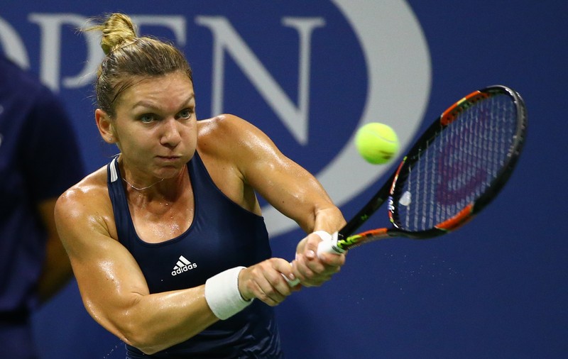 Irina Begu a abandonat în meciul cu Simona Halep, disputat astăzi în turul secund al turneului de la Wuhan | VIDEO