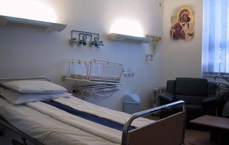 Premieră în chirurgia cardiovasculară la Spitalul Universitar de Urgenţă Bucureşti. O nouă șansă la viață pentru pacienții care au trăit cu suferință și spaimă / VIDEO