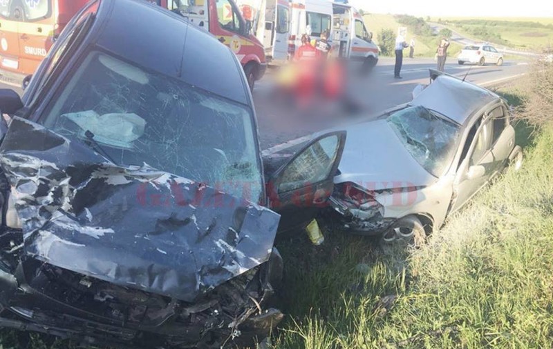 Destin tragic pentru doi frați. Au murit în mașina cu care mergeau la facultate