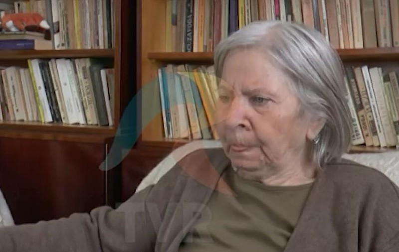 VIDEO/ Doamna Basarabia trăiește în România. Stă de-o viată în satul covăsnean Sita Buzăului
