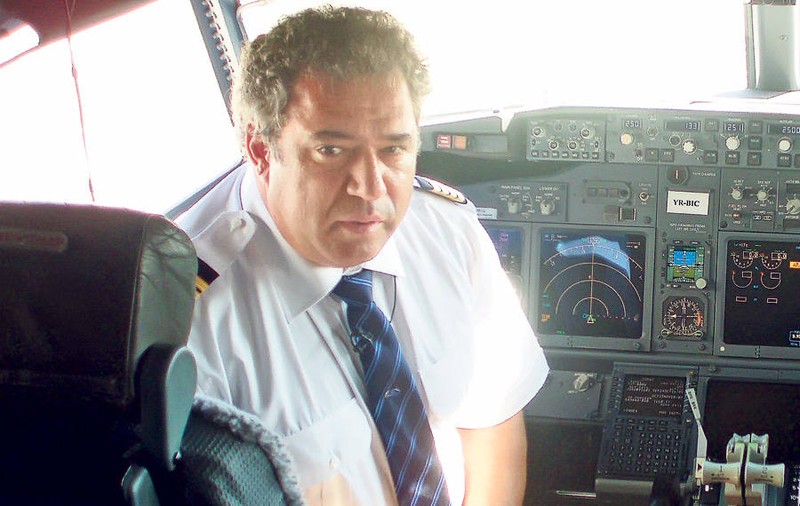 GEST EMOŢIONANT al AUTORITĂŢILOR în MEMORIA pilotului ADRIAN IOVAN!