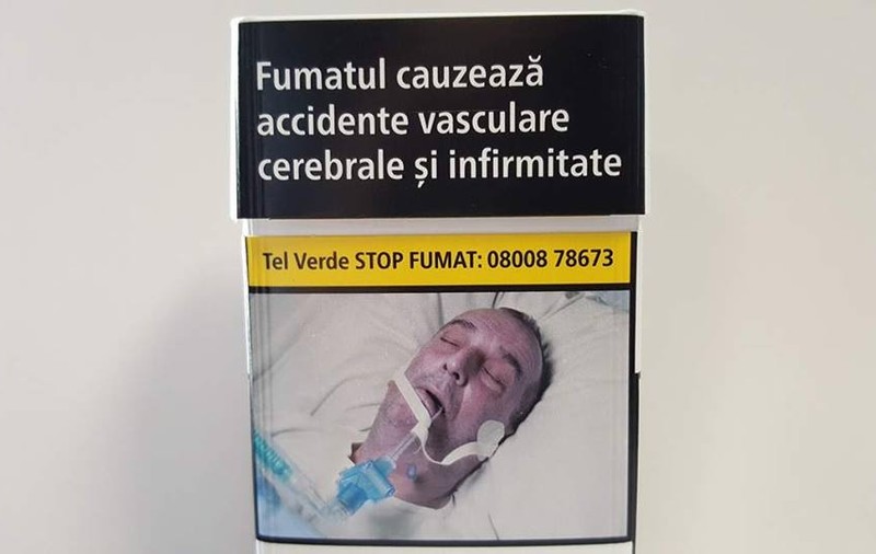 Detalii noi despre scandalul privind poza cu bărbatul de pe pachetele de țigări. Campania de 600.000 de euro care îi dă bătăi de cap Comisiei Europene
