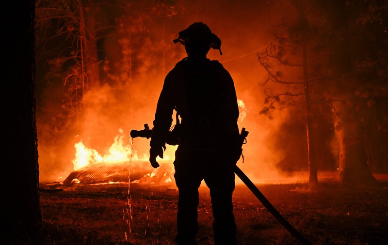 „Park Fire”, unul dintre cele mai mari incendii din California, scăpat de sub control: „Continuă să ardă foarte activ”