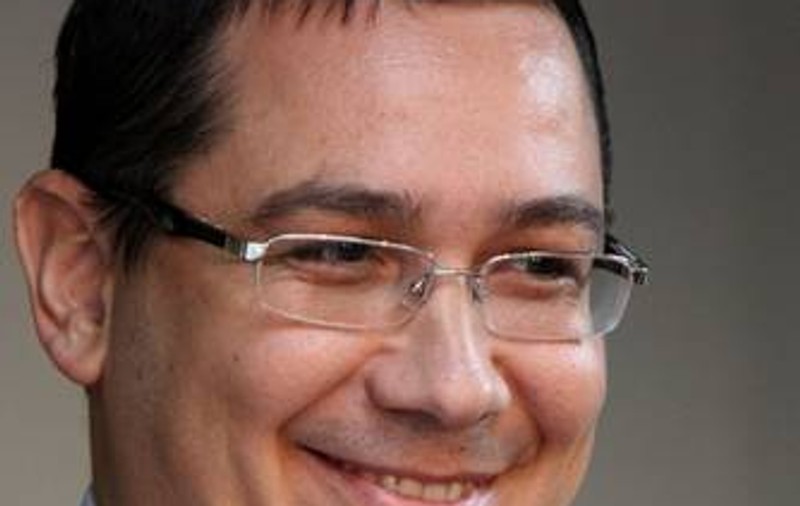 Ponta: "Dacă USL ia majoritate, Băsescu o să ÎNGHITĂ PORCI, PISICI ŞI CÂINI"