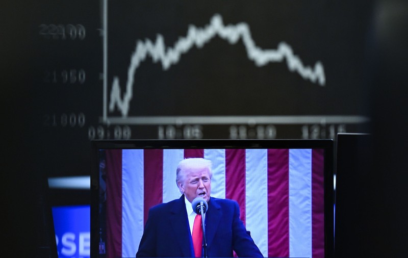 Frumosul război comercial al lui Donald Trump. Costul diplomatic al tarifelor impuse de președintele american va fi de durată