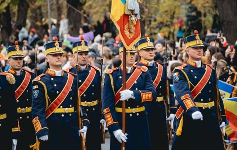 Cât încasează un militar în 2026 și ce intră în venit, de la 4.348-5.970 lei net pentru soldați și gradați